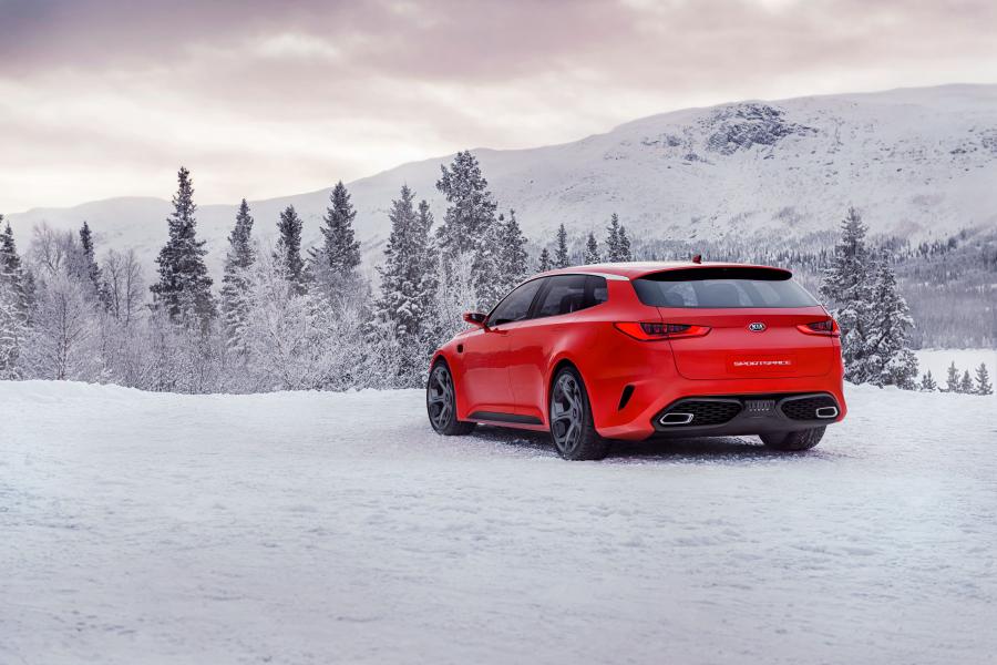  Kia Sportspace Concept 2015 года  (фото 2 из 14)